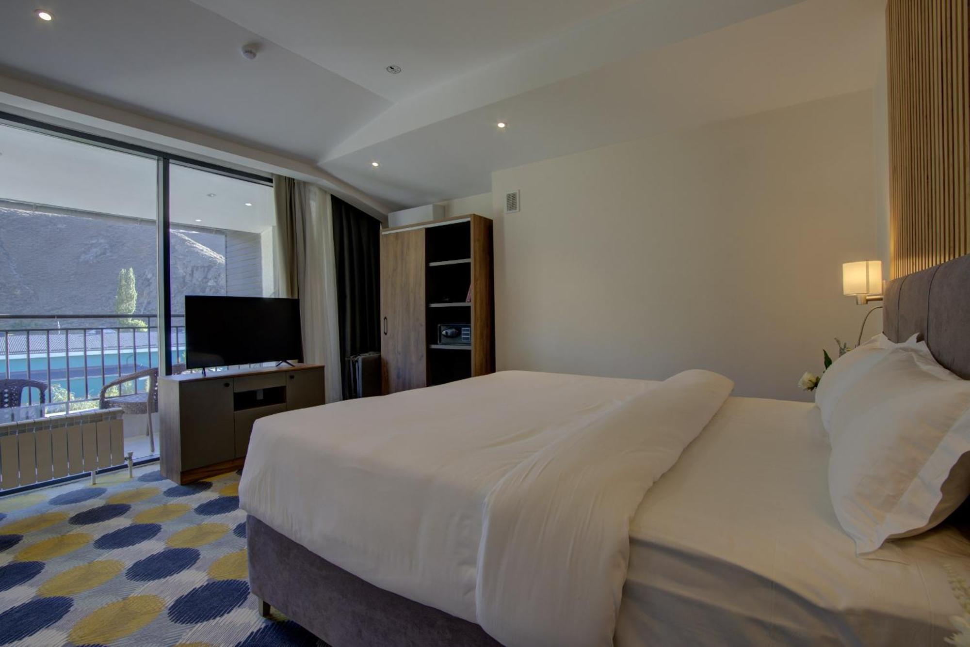 Grand Khan Tengri 4* Naryn Eksteriør billede