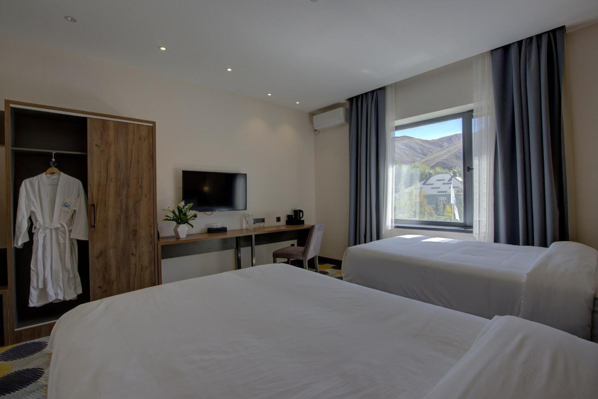Grand Khan Tengri 4* Naryn Eksteriør billede